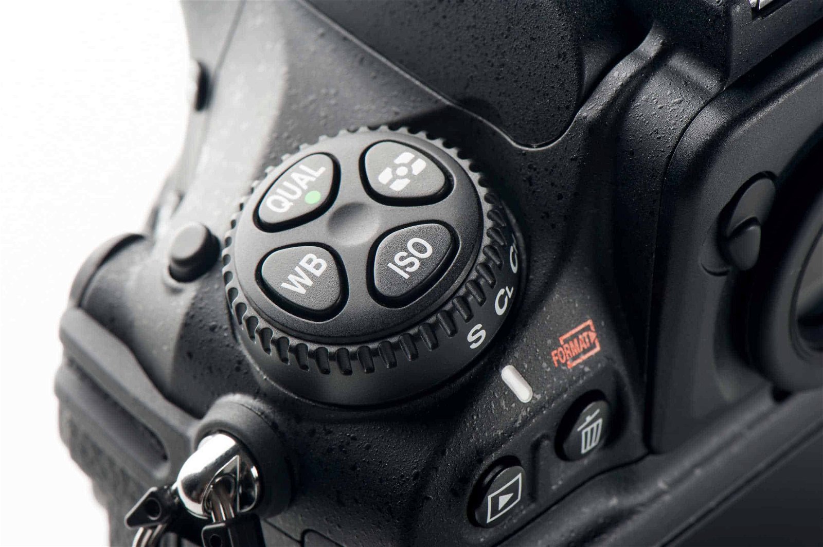 camera image focusing on the ISO function button
