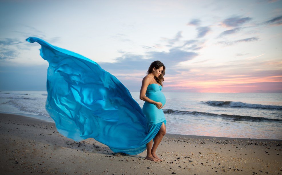 Photographing Pregnant Women