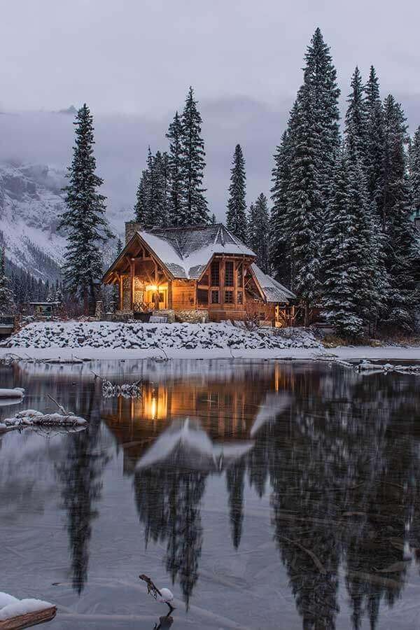 Auto Exposure Bracketing Emerald Lake.