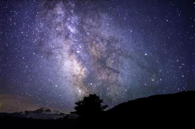 When photographing the stars, set your focus to infinity to capture spectacular images like the Milky.