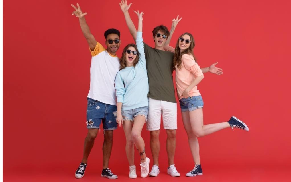 Group Pose Ideas