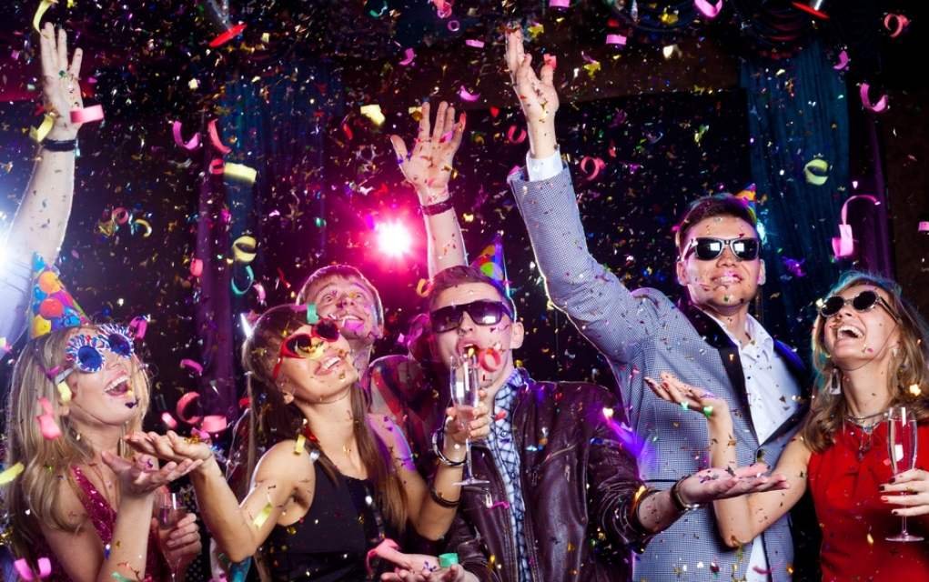 streamers for new years
