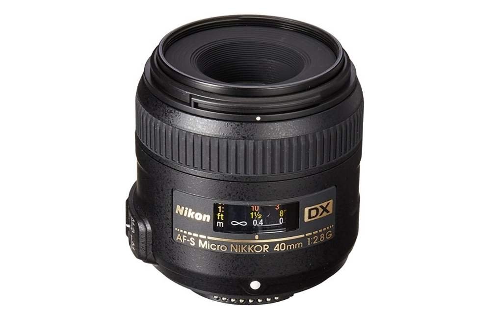 nikon AF-S DX 40mm lens for shooting food.