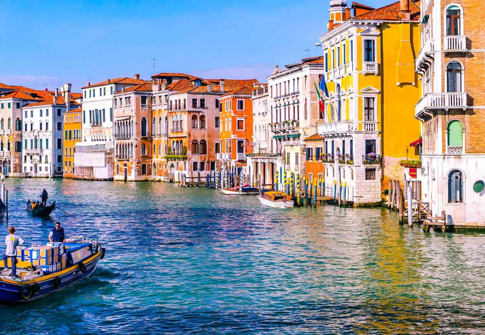 popular landmark in Venice for travelers.